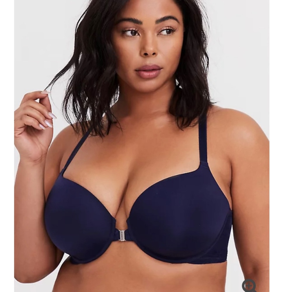 Torrid Lightly-lined racerback tshirt bra